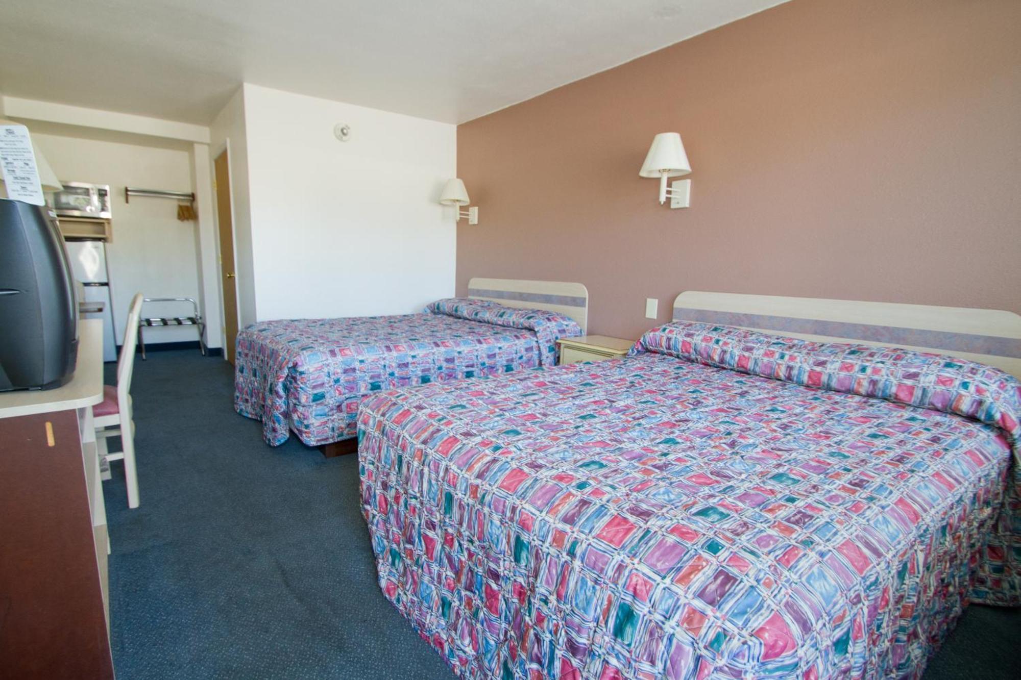 Brooks St. Motor Inn Missoula Exterior photo