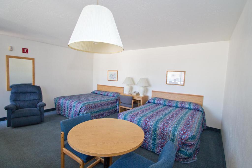 Brooks St. Motor Inn Missoula Room photo